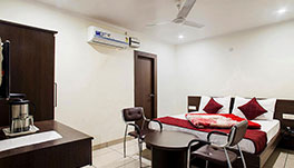 Hotel Surya-Semi Deluxe Room